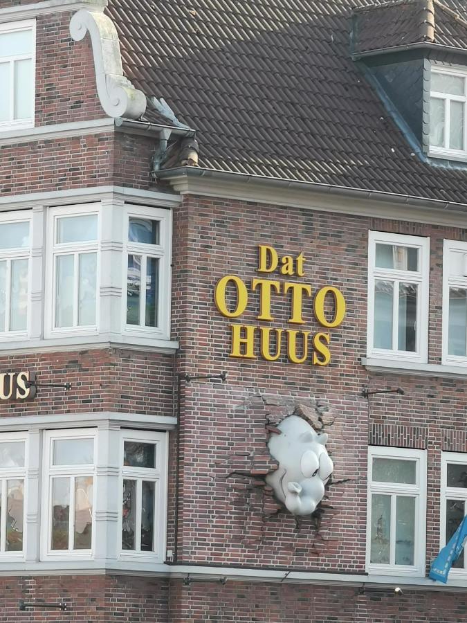 Up Wulkje21 Neu Renovierte Wohnung Mit Pkw Stellplatz Emden Eksteriør bilde