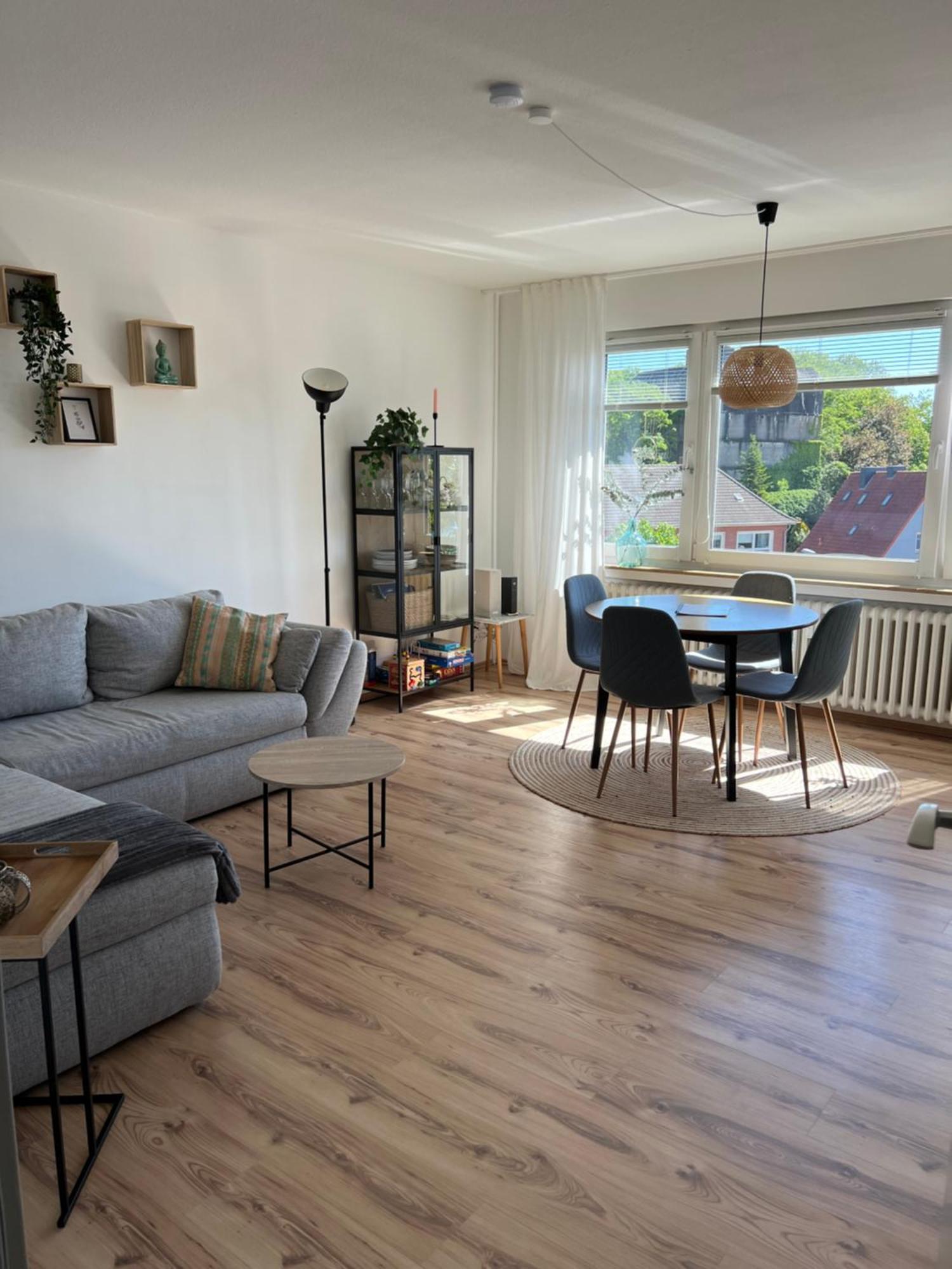 Up Wulkje21 Neu Renovierte Wohnung Mit Pkw Stellplatz Emden Eksteriør bilde